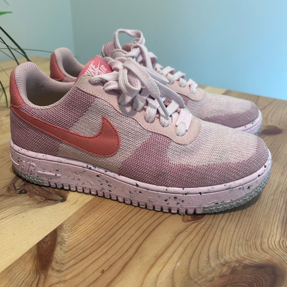 Nike Pink Sneakers